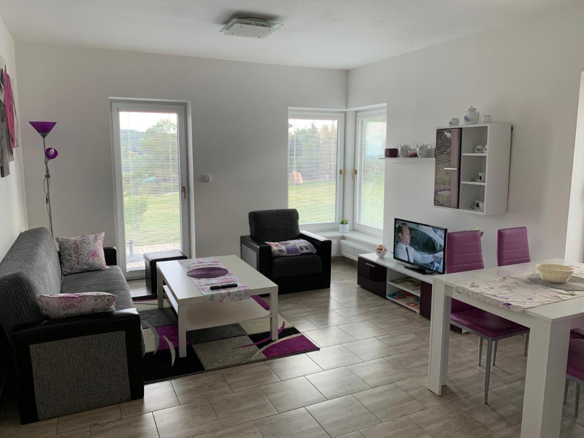 Apartmany Na Rozcesti Lomnice nad Popelkou Εξωτερικό φωτογραφία