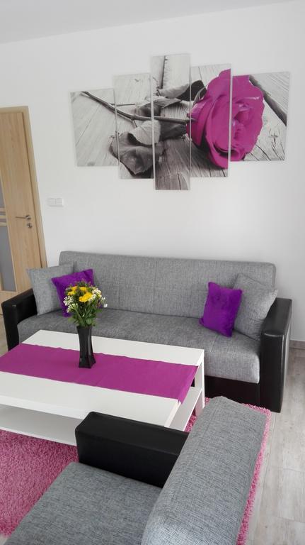 Apartmany Na Rozcesti Lomnice nad Popelkou Εξωτερικό φωτογραφία