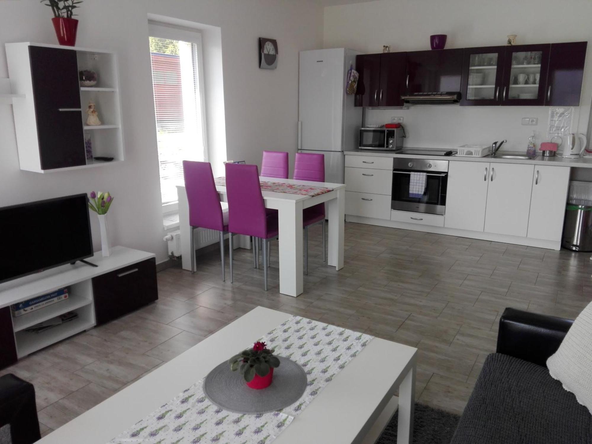 Apartmany Na Rozcesti Lomnice nad Popelkou Εξωτερικό φωτογραφία